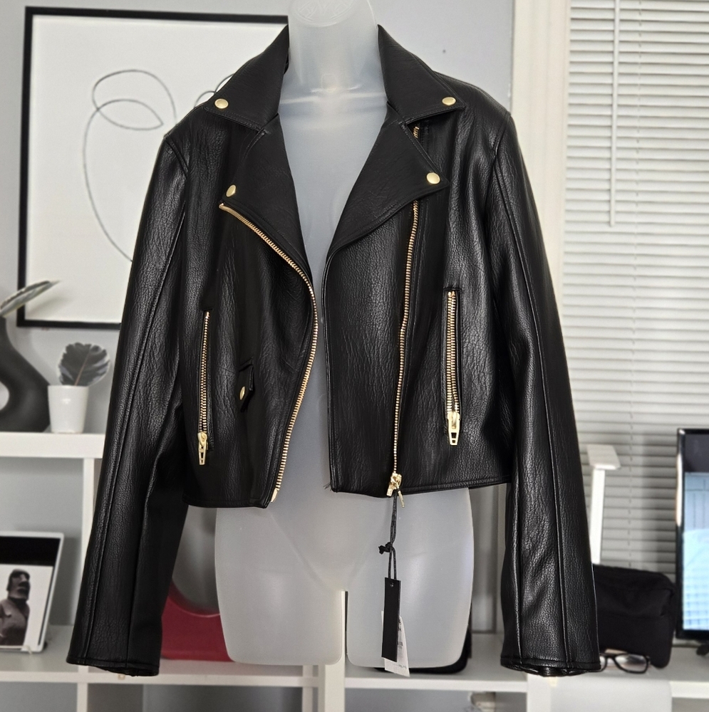 Blank NYC Vegan Leather Moto Jacket Women's size L Black Edgy Chic